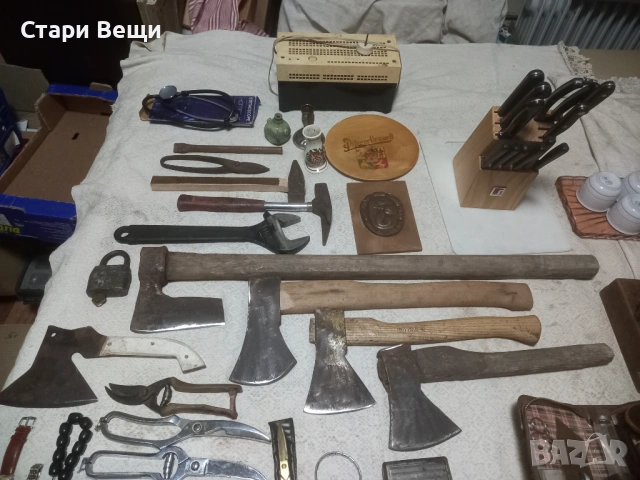 Ножове брадви сатъри ножици инструменти , снимка 15 - Ножове - 53488845