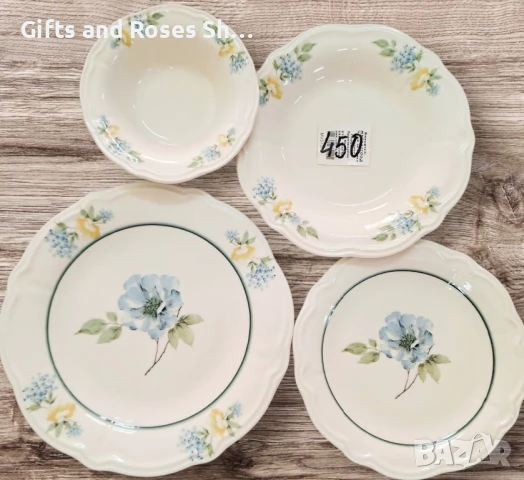 Порцеланов сервиз за хранене със сини цветя - 24 части