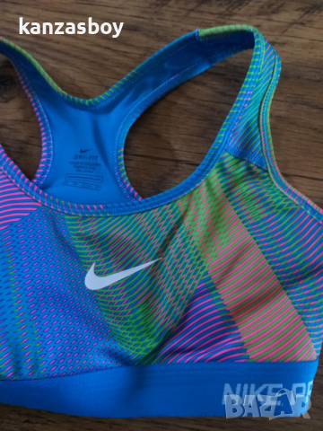 nike pro - страхотно спортно бюстие