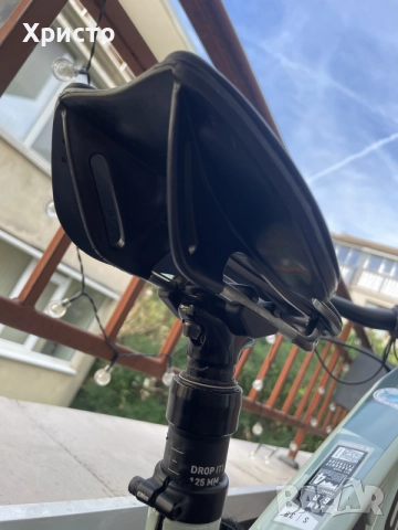 Две седалки 
Selle Italia Model X Superflow Boost 145mm и
Velo , снимка 4 - Части за велосипеди - 55948315