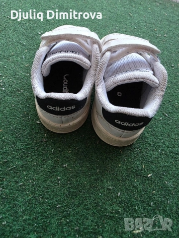 обувки адидас , снимка 2 - Детски маратонки - 52305801