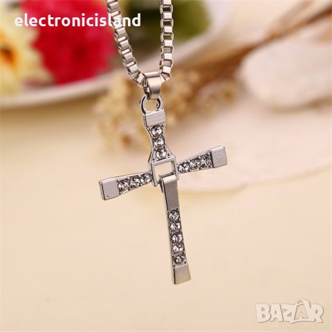 Колие кръст Бързи и яростни Вин Дизъл Fast and furious Vin Diesel cross, снимка 3 - Колиета, медальони, синджири - 27781120