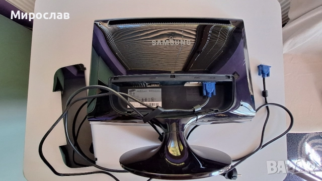 Продавам монитор Samsung, снимка 6 - Монитори - 51512491