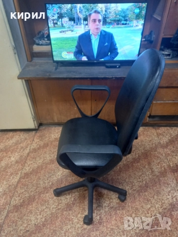 офис стол, снимка 2 - Столове за офис - 51803075