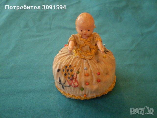 1920 г Малка Кукла Игленик, снимка 2 - Колекции - 34084405