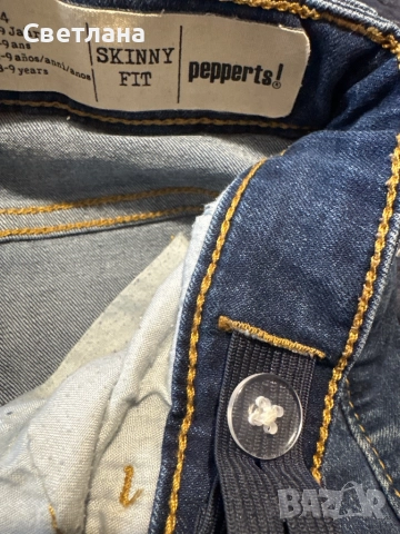 Дънки 8-9 години , снимка 4 - Детски панталони и дънки - 51944851