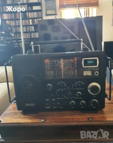 Marc NR-82F 1 (12-вълнов радио приемник)