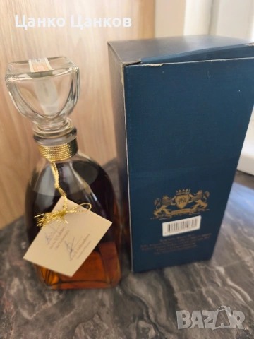 Продавам колекционерско бренди Royal Amber 25 год., снимка 2 - Колекции - 53773741