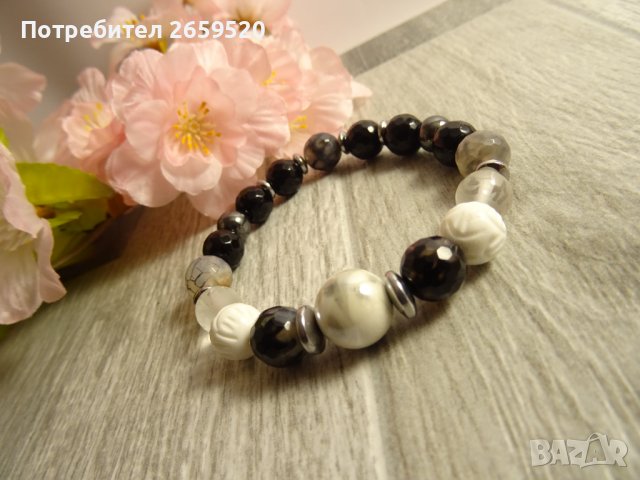 Дамска гривна от естествени камъни, снимка 2 - Гривни - 39874795