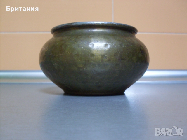 Медно "бакърено" гарненце.