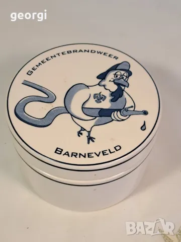 холандска порцеланова кутия Delft   6/5