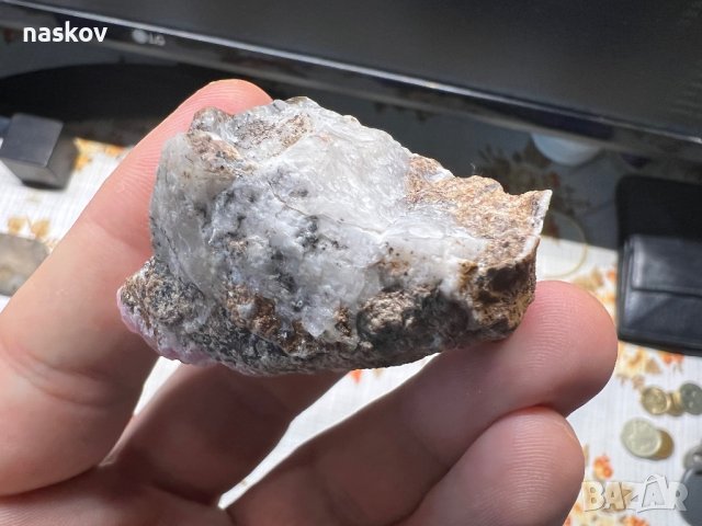 Кристали аметист, халцедон, калцит, нефрит, апатит, кобалтокалцит, снимка 3 - Колекции - 27741192