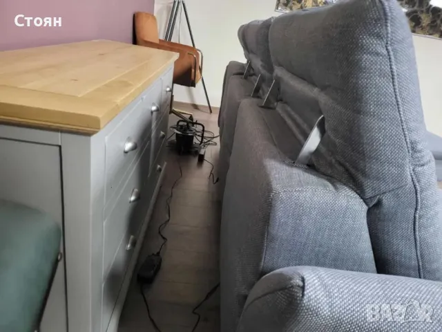 Сив ъглов диван от плат "HUKLA Interliving" с ел. релакс механизъм, снимка 5 - Дивани и мека мебел - 48307281