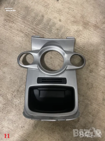 Интериорни части - Форд Фиеста (Ford Fiesta) 1.4 TDCI - 68 к.с. - 2010 г. - част 1, снимка 11 - Части - 51782345