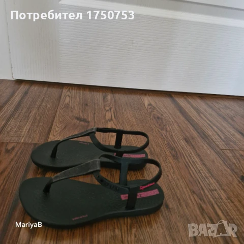 Гумени сандали Ipanema, снимка 2 - Детски сандали и чехли - 50653134