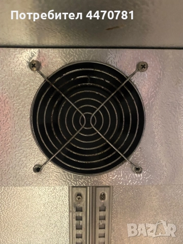 Професионален хладилен шкаф Gastro-Cool, стъклени врати, снимка 4 - Обзавеждане за заведение - 52913355