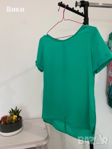 Дамска блуза в размер М, снимка 2 - Тениски - 44356999