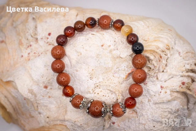 Гривна от полускъпжценни камъни, снимка 16 - Гривни - 53723547