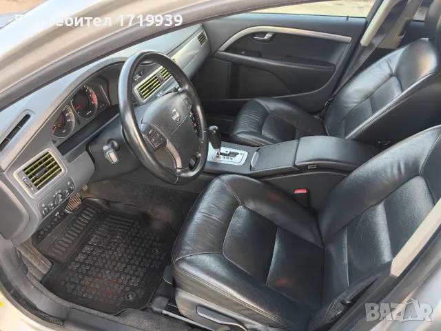 Volvo V70 2.5T Газ/Бензин, снимка 11 - Автомобили и джипове - 48136227