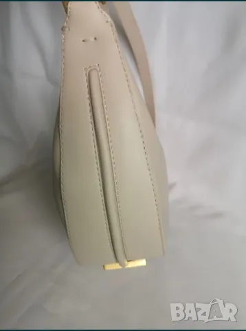 Fendi дамска чанта , снимка 8 - Чанти - 48329636