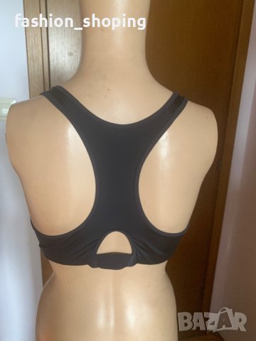 Дамски спортен сутиен Nike, размер 80B, снимка 3 - Спортни екипи - 40916609