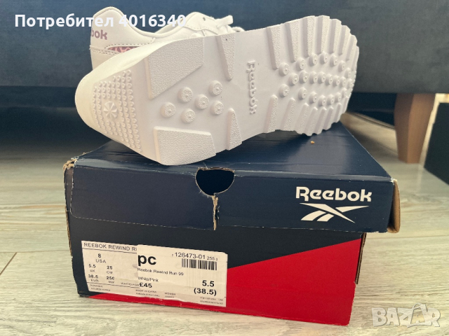 Дамски маратонки Reebok 38.5, снимка 3 - Маратонки - 44572786