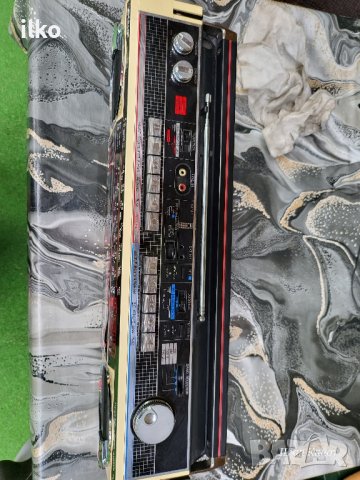 SHARP WQ-561Z(W), снимка 3 - Радиокасетофони, транзистори - 41205473