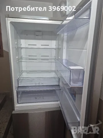 Хладилник Beko RCNE 520 E31 DZX за ремонт/части, снимка 3 - Хладилници - 55710812