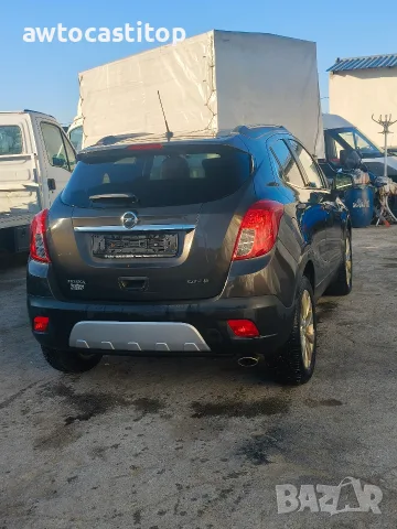 Опел мока 1.6 дизел 2015 година 4х4, снимка 14 - Автомобили и джипове - 56333508