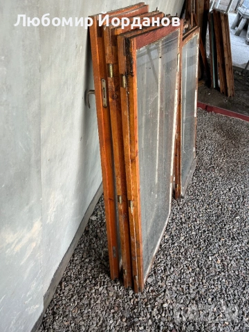 Дървена дограма – 8 бр., размери 140×80 и 130×70 см, снимка 8 - Дограми - 53622155