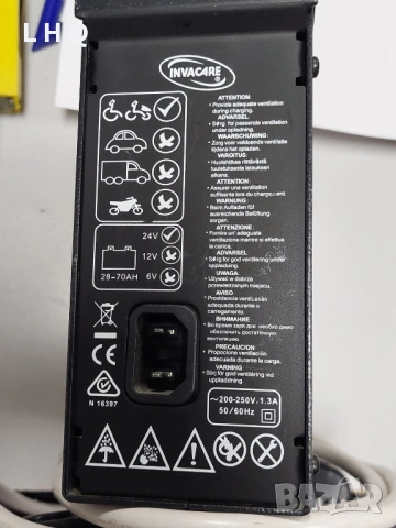 Зарядно устройство за инвалидна количка Invacare 24V 8A, снимка 3 - Инвалидни колички - 53203495