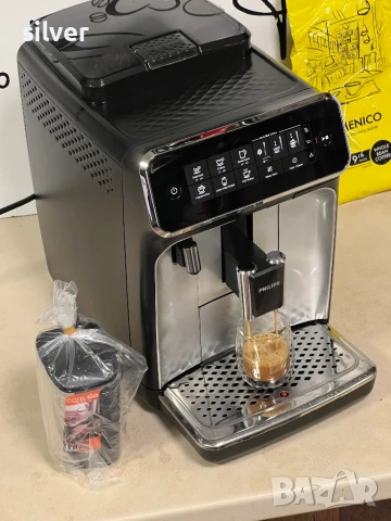 Кафемашина кафе автомат PHİLİPS EP3246 с гаранция, снимка 4 - Кафемашини - 50502722