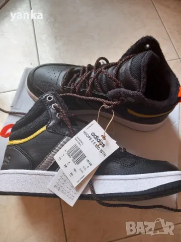 ПРОДАВАМ МАРАТОНКИ АДИДАС, снимка 2 - Детски маратонки - 48488361