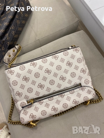 Чанти Guess, снимка 6 - Чанти - 51725509