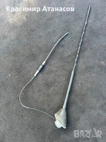 51767993. Антена за Фиат Гранде пунто 2008г