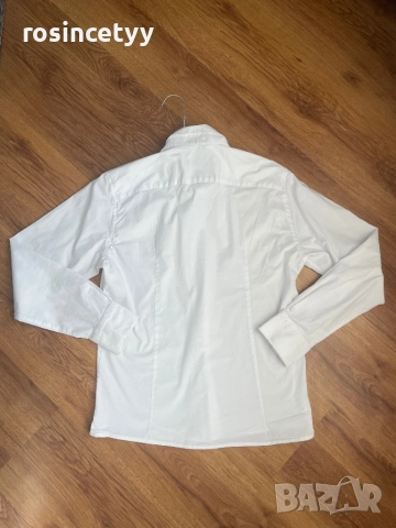 Оригинална риза Hugo Boss, снимка 3 - Ризи - 52707070