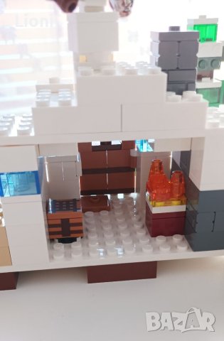 LEGO Minecraft Снежно скривалище 21120, снимка 6 - Образователни игри - 41406449