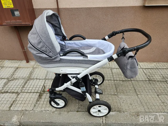 Бебешка количка Lorelli Mia 3 в 1