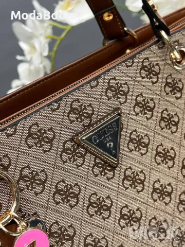 Guess дамски чанти различни цветове , снимка 5 - Чанти - 48241474