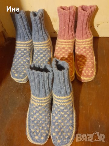 Ръчно плетени терлици , снимка 6 - Дамски чорапи - 42127507