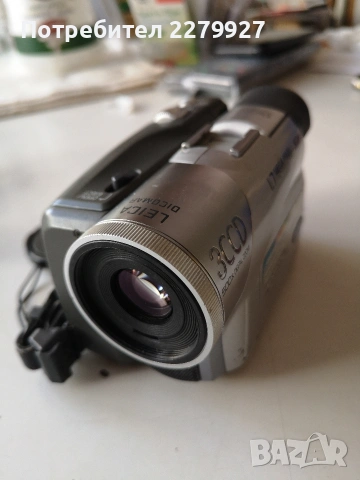 Panasonic NV-GS120 MiniDV 3CCD репортерска камера , снимка 2 - Камери - 53799432