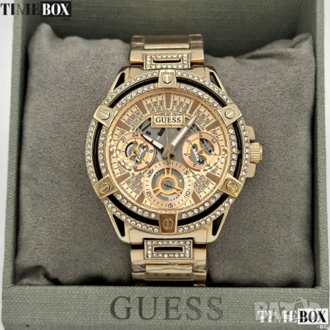 Guess GW0464L3 Queen