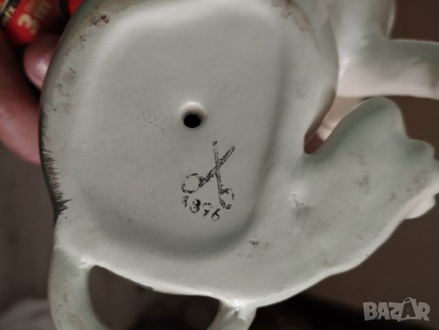 порцеланова статуетка, снимка 4 - Антикварни и старинни предмети - 41085058