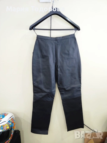 Дамски кожен панталон, размер М/L, цена: 30 €