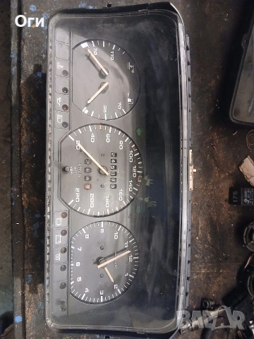 Километражно табло за Фолксваген Пасат В3 1.9D 357 919 033 CB / 357 919 059 AD