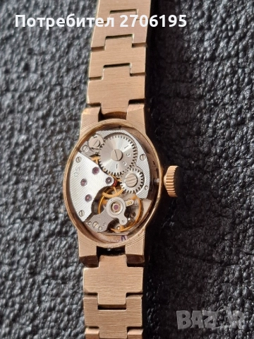 Дамски часовник Чайка - механичен 17 камъка , снимка 10 - Дамски - 52068056