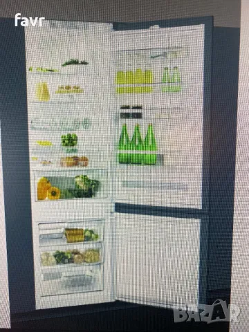 Хладилник за вграждане whirpool, снимка 4 - Хладилници - 50273280