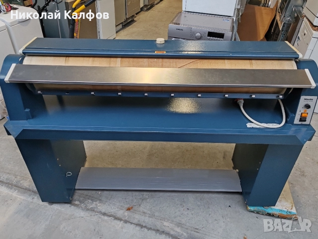 Професионална гладачна машиан-каландър Миеле/Miele