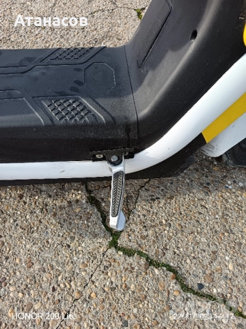 Електрически скутер 1000W, снимка 7 - Скейтборд, ховърборд, уейвборд - 52504636