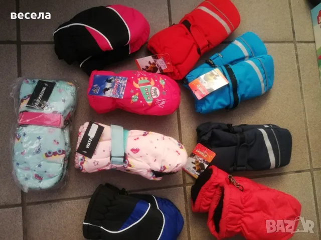 малки и големи скиорски ръкавици, снимка 2 - Други - 48231275